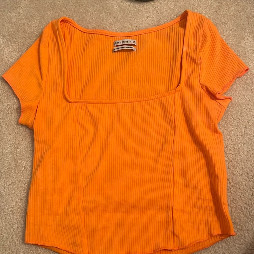 Square neck tee